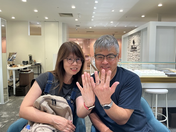【大阪府・羽曳野市】IDEAL Plusfortの結婚指輪をペアで