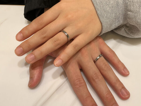 【大阪市・平野区】Tomo meの結婚指輪をペアでご成約いただきました
