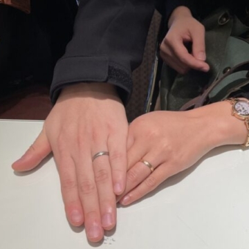 大阪府堺市鍛造の結婚指輪ドイツブランドフィッシャーのカップル