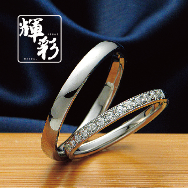 和をイメージした結婚指輪