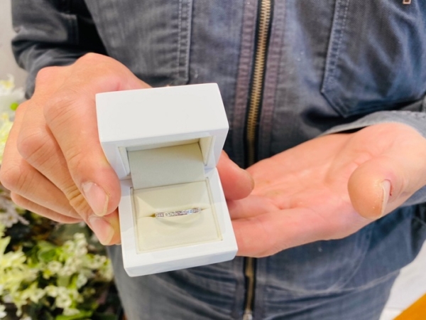 京都府宇治市｜結婚１０周年のプレゼントにミルクアンドストロベリーの指輪をご成約いただきました。
