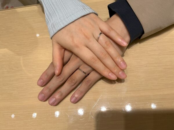 大阪府・西淀川区　Little gardenの結婚指輪をペアでご成