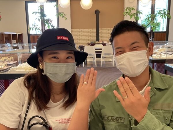 大阪府岸和田市｜おしゃれな婚約指輪と結婚指輪ラパージュをご成約いただきました