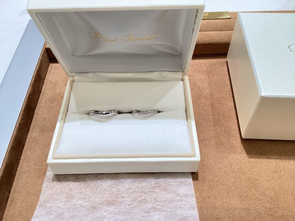 和歌山県和歌山市：強度重視でIDEALの婚約指輪とPilot Bridalの結婚指輪をご成約頂きました。