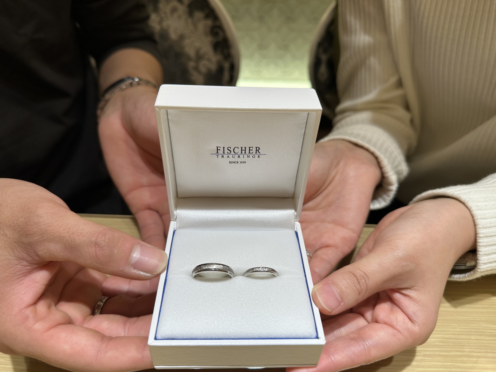 兵庫県姫路市からご来店「FISCHER」のマリッジリングをご成約頂きました結婚指輪選びで重視すべきポイントとは？長く愛せるリングの選び方