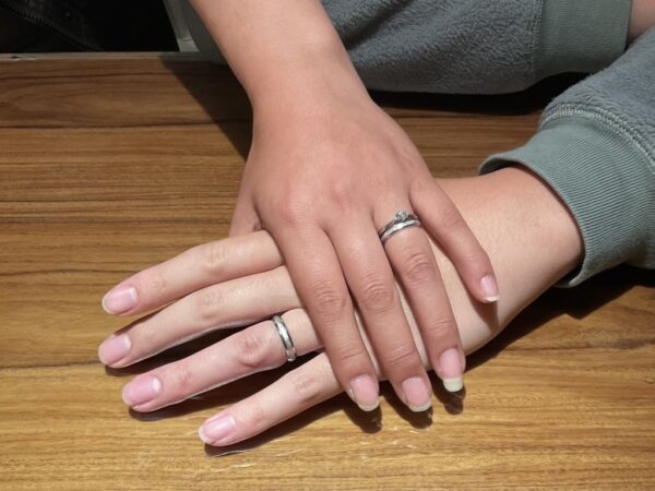 大阪府貝塚市｜鍛造の婚約指輪アイデアルと結婚指輪フィッシャーをご成約いただきました