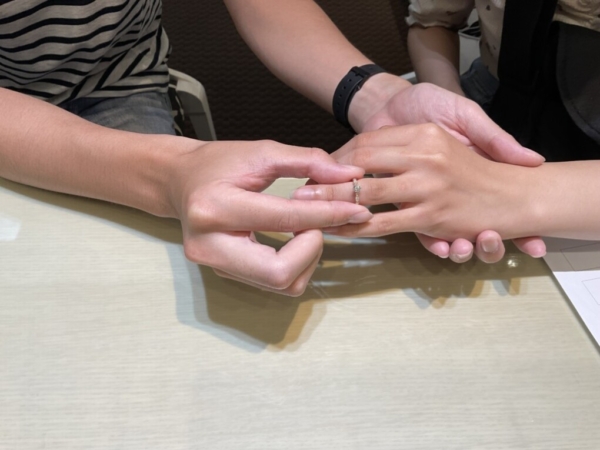 兵庫県姫路市｜AMOUR AMULETの婚約指輪をご成約頂きました。