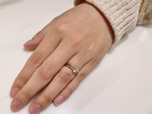 姫路市　LAPAGEの婚約指輪をご成約頂きました。
