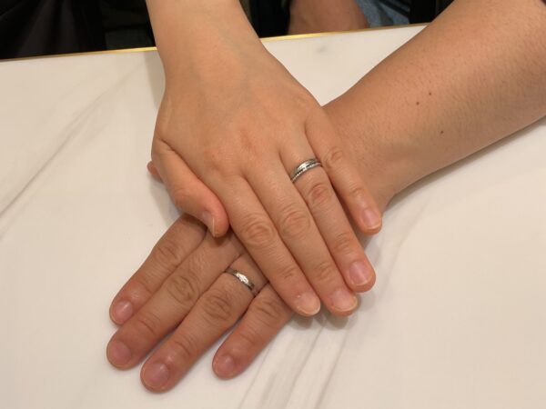 【大阪市・住吉区】GRACE KAMAの婚約指輪FISCHERの結婚指輪をご成約いただきました。
