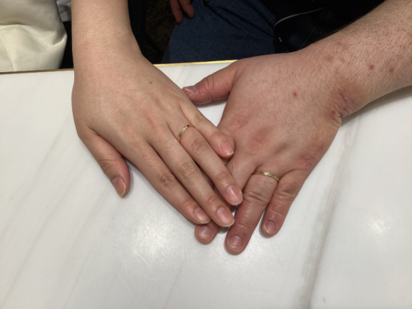 【和歌山県和歌山市】ブライダル初のカラーストーン専門ブランドSOの結婚指輪をご成約いただきました！