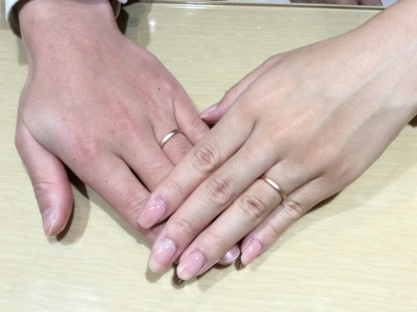 大阪市浪速区｜FISCHER(フィッシャー)の結婚指輪をペアでご成