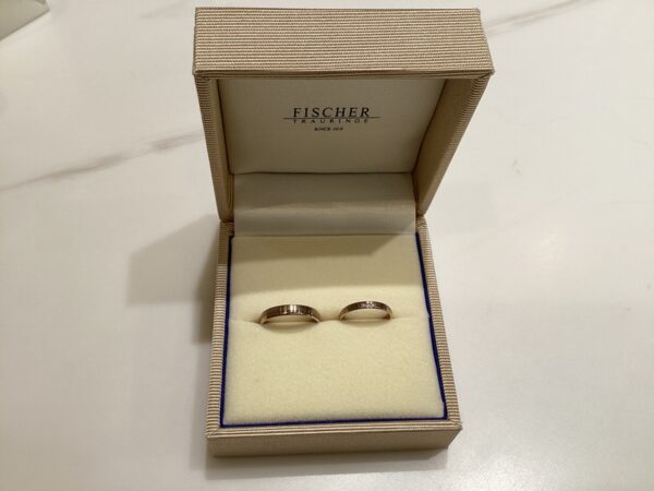 和歌山県岩出市　FISCHER（フィッシャー）の結婚指輪をご成約い