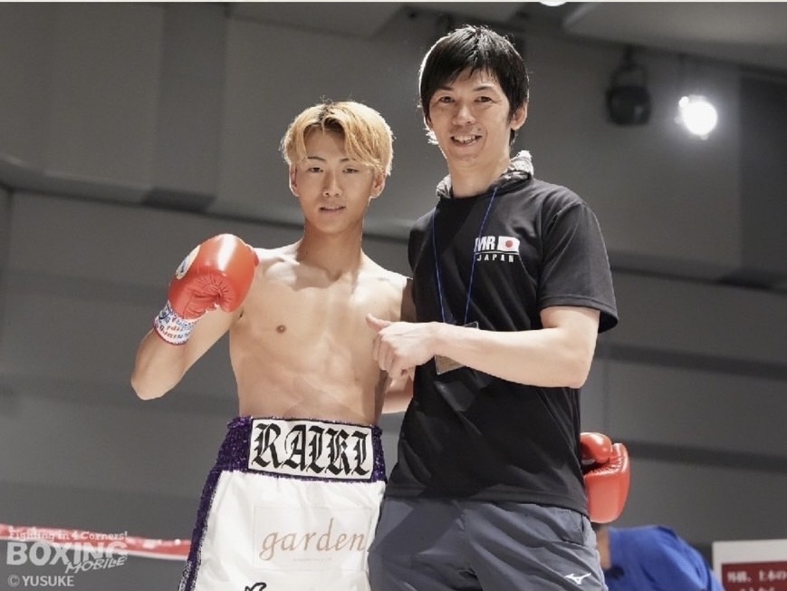 香川選手初勝利の瞬間