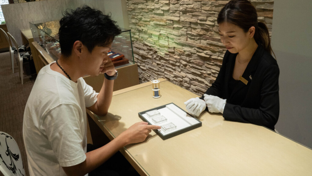 手作り婚約指輪のダイヤモンド選び