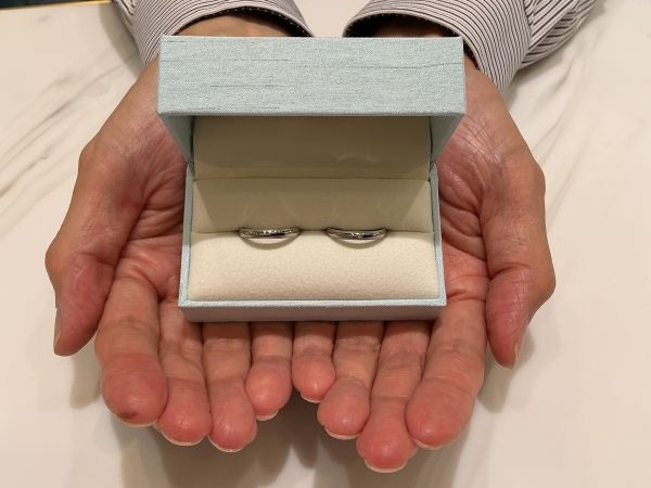 【大阪府・羽曳野市】Tomomeの結婚指輪をペアでご成約いただきま