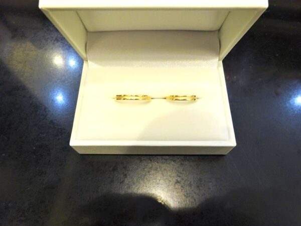 和歌山県紀の川市 大好きなゴールドでシンプルなガーデンオリジナルの