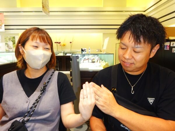 大阪府泉南市 シンプルなデザインがお互いに気に入り、インセンブレの