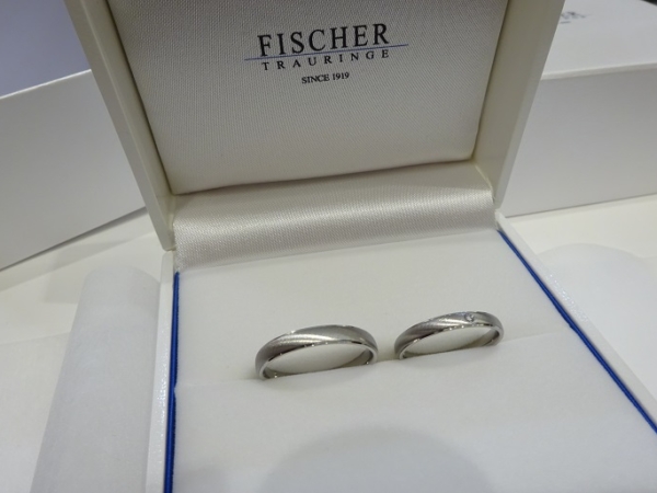 大阪府・泉佐野市｜老舗ブランドで曲がりにくくゴールドマイスターが造るフィッシャーの結婚指輪をご成約いただきました。
