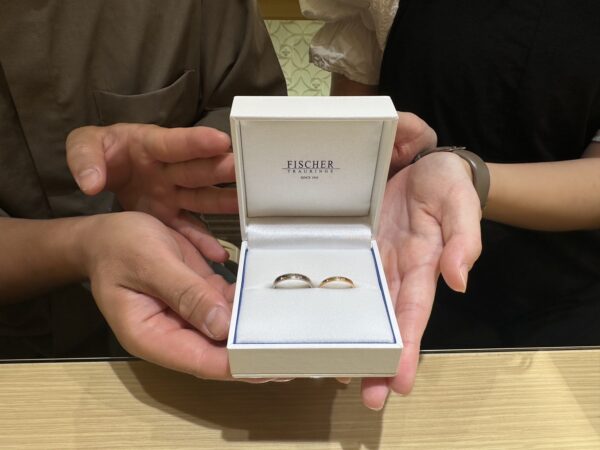岡山県からご来店「FISCHER」の結婚指輪をご成約いただきました
