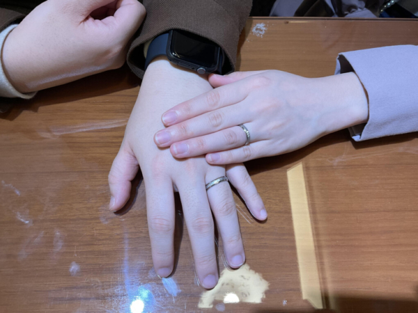 大阪市泉南郡・大阪市中央区｜Mariageentの婚約指輪とFISCHERの結婚指輪をご成約頂きました。