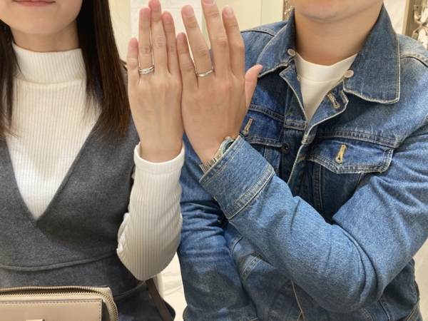 京都市右京区｜重ね付けのデザインが人気な「RosettELife・RosettE」の婚約指輪・結婚指輪をご成約頂きました